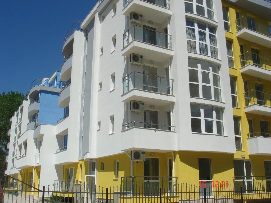 Sofia Apartments In Sunny Residence Sunny Beach Esterno foto